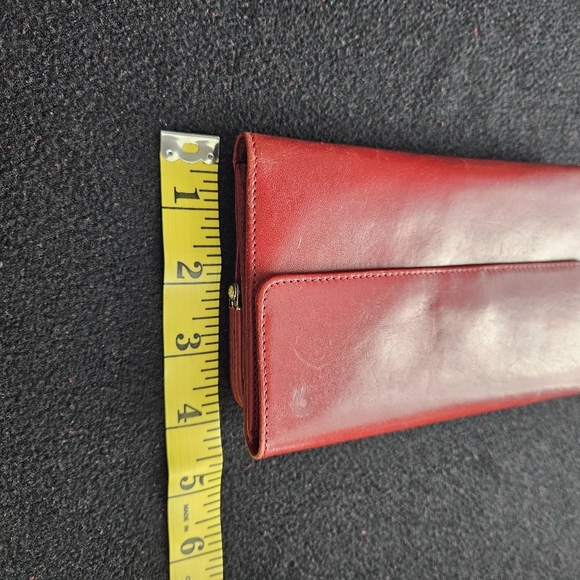 Fossil Red Leather Tri-fold Wallet - Picture 11 of 13